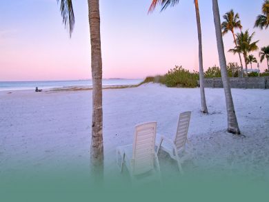 Fort Myers 3 Bedroom Vacation Duplex Rental with Pool